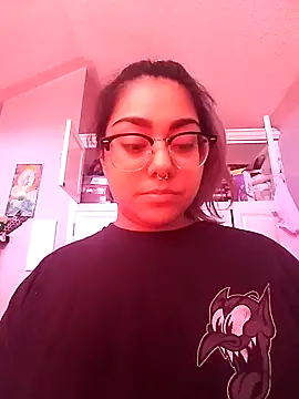 Lovelyrainn online show from September 26, 4:26 pm