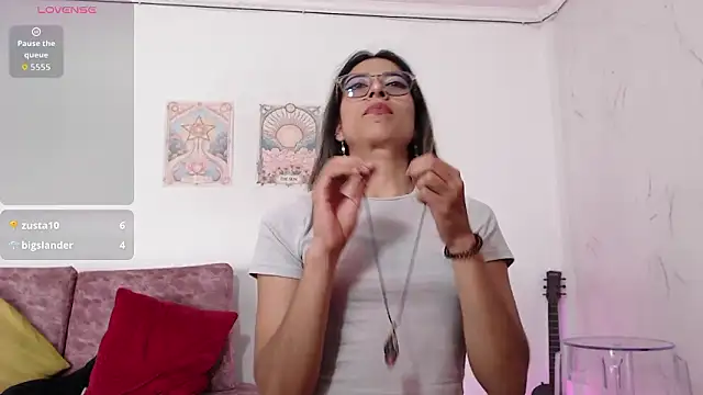 Susanahendrix online show from January 14, 6:57 pm