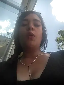 miss berlyn online show from March 19, 6:23 pm