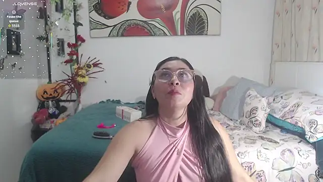 anii mantilla online show from April 9, 3:42 am