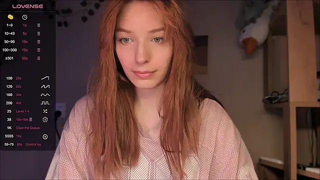 elilybby online show from March 6, 5:52 pm