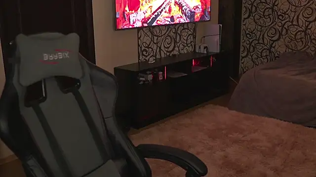 lis silver online show from November 30, 6:12 pm