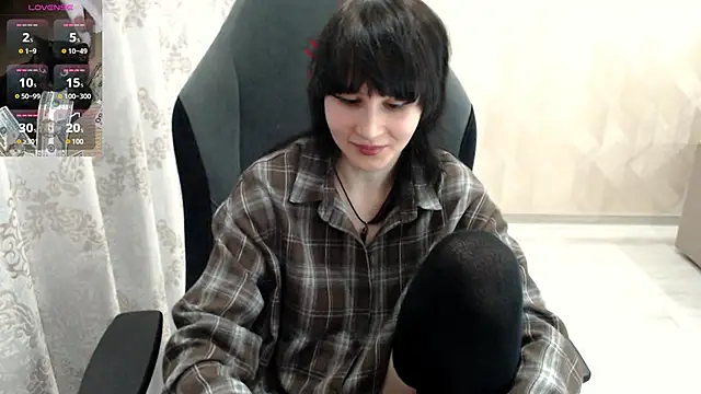 MistyDark online show from October 6, 10:54 am