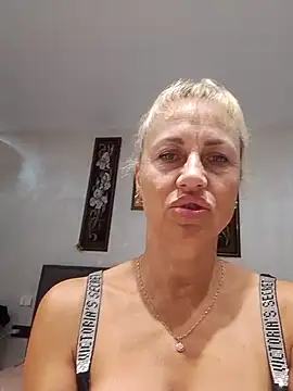 KissMiSveet online show from September 18, 4:16 pm