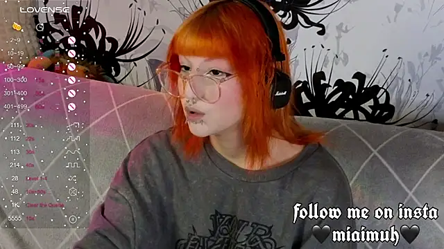 mia  yui online show from September 11, 10:43 pm