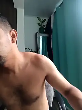 stivenlujan69 online show from December 20, 3:05 pm