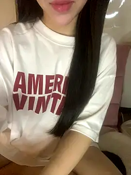 RubyBerry online show from December 1, 3:10 am