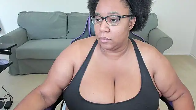 Josie4yourpleasure online show from September 15, 4:58 pm