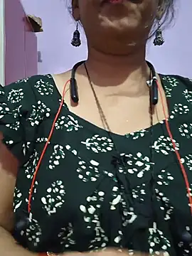 Sonalihot  online show from July 16, 11:59 am