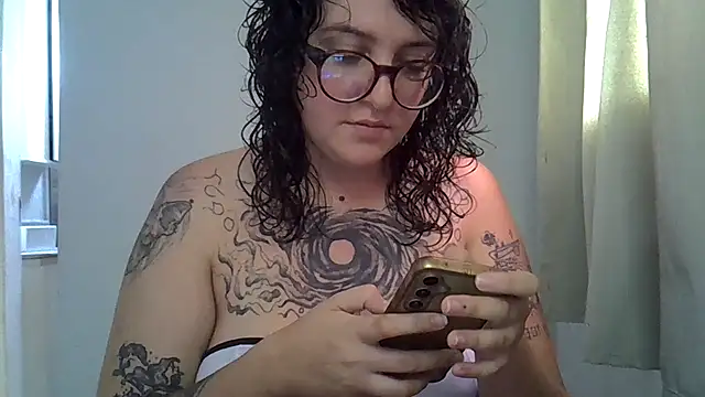 Blue Liz online show from September 18, 2:48 pm