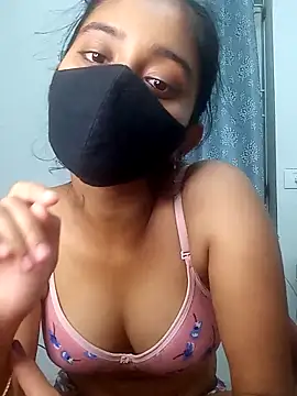 shrutee12 online show from October 14, 6:21 pm