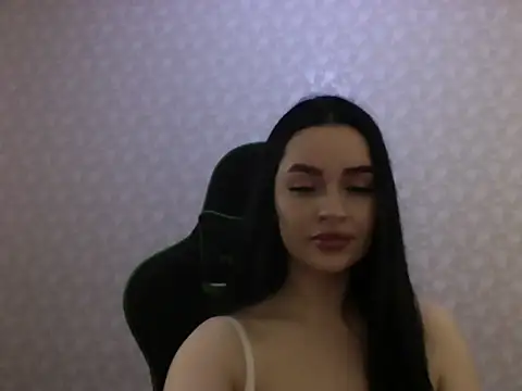 Lulii24 online show from April 30, 11:08 pm
