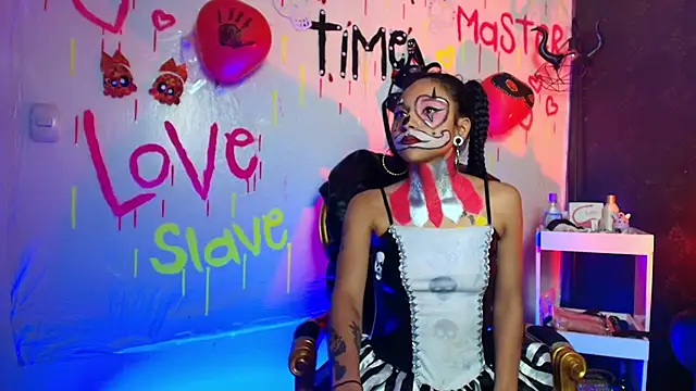 Sweettpleasure online show from October 31, 4:33 pm