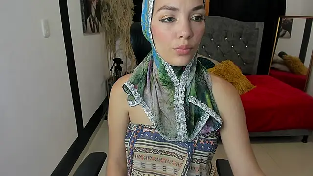 SofiaRivera1 online show from September 19, 8:41 pm