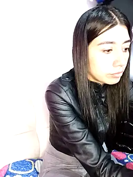 Madow Lu online show from September 19, 10:09 pm