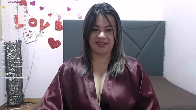 pamela echeverria online show from March 24, 12:32 pm