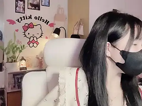 keelinnn19 online show from January 10, 6:01 pm