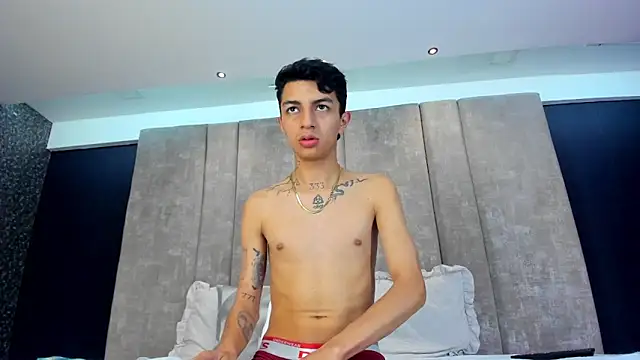 NickandAbby  online show from February 13, 9:49 pm