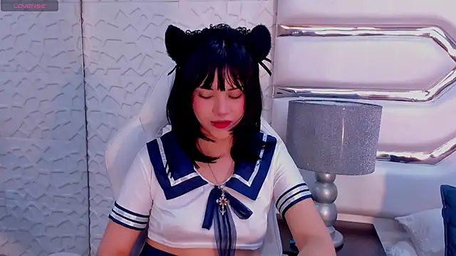 TatiLee online show from November 21, 5:59 pm