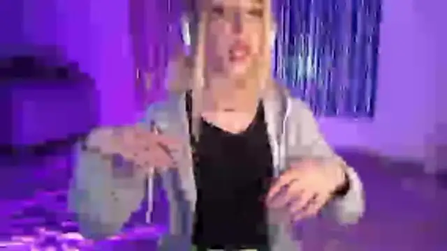 Alina Lee t online show from October 25, 2:52 am