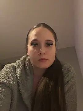 LollyLove  online show from February 17, 9:03 pm