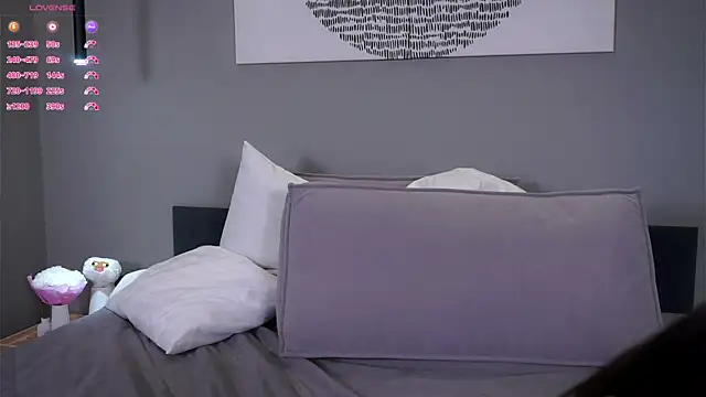 Asecondsoul online show from December 3, 4:15 am