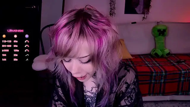 Lollyshy online show from November 22, 10:40 am