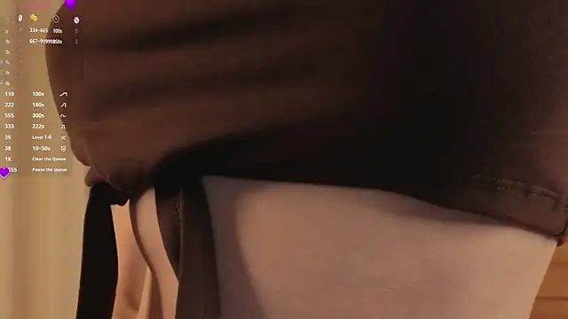 BlushinBloom online show from October 21, 6:17 am