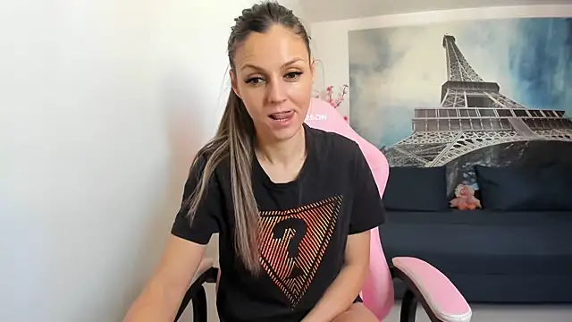 RheaEtthan online show from February 22, 11:44 am