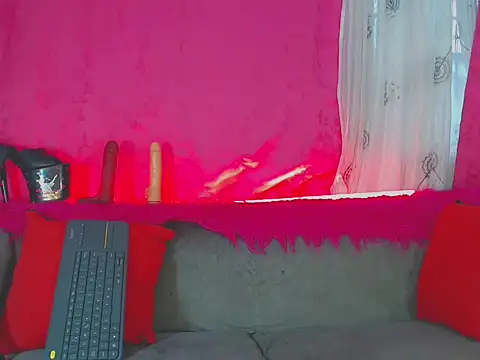 vicky gill online show from November 20, 8:32 pm