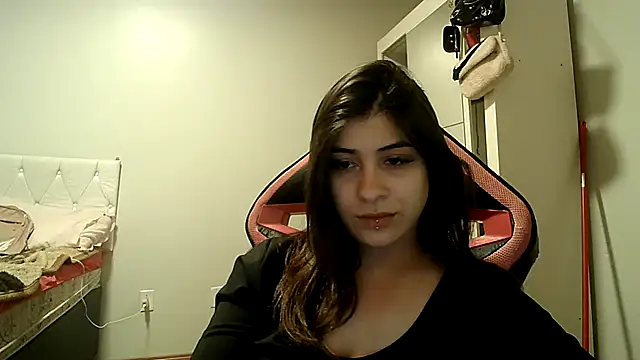 Becca B online show from October 21, 9:08 pm