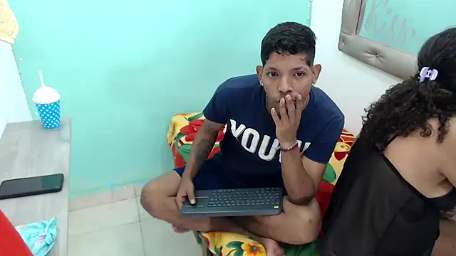 kloe matias online show from September 18, 1:04 am