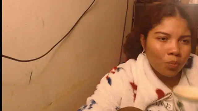 madelene online show from March 20, 2:49 am