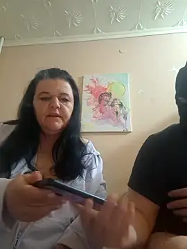 BlacReign online show from November 8, 10:15 pm