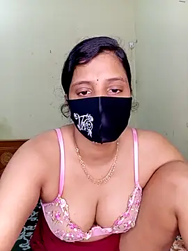 Rose-luckey online show from December 4, 2:08 pm