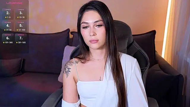 CarolineGuthrie online show from October 2, 3:17 pm