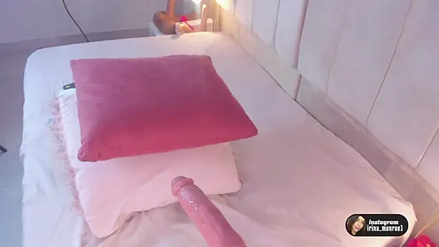 IrinaMonroee online show from March 2, 9:16 am