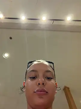 allybluee777 online show from March 1, 12:32 am