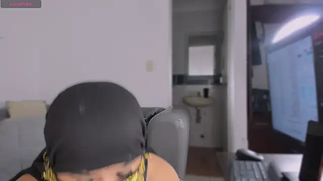 May hadi online show from October 11, 12:19 pm