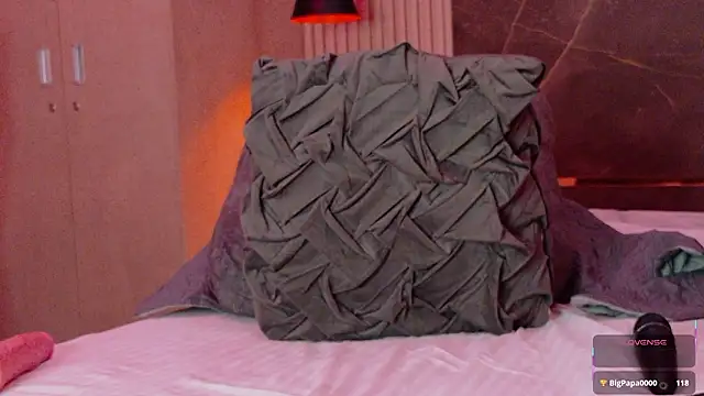 SophiieEvanss online show from February 21, 7:09 am