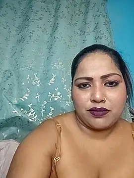 hornypriya696 online show from October 26, 6:14 pm