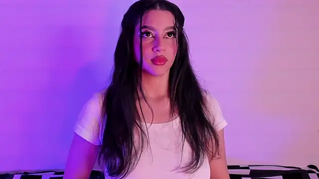 Megan Luxe online show from February 9, 7:10 am