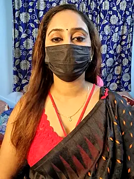 Cute-lusi online show from September 18, 7:23 pm