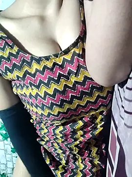 pihu099 online show from April 3, 11:14 pm