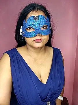 MEERAcle online show from October 7, 7:51 pm