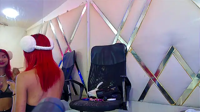 TifannyHott online show from February 7, 7:40 pm