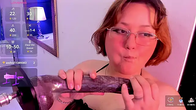 isa grey  online show from October 10, 4:17 am