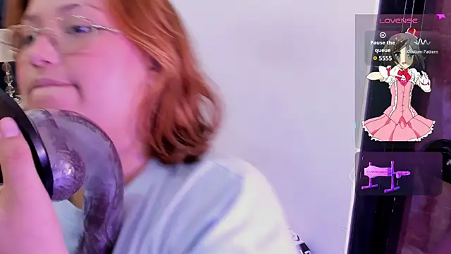 isa grey  online show from September 21, 3:32 pm