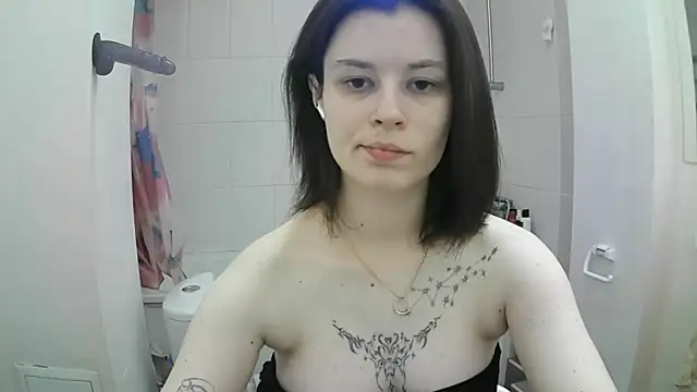 EdlinEngelby online show from September 10, 1:44 pm