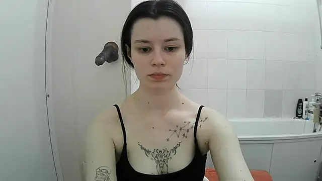 EdlinEngelby online show from November 5, 7:30 pm